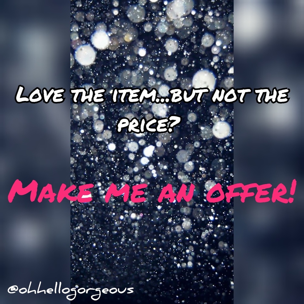Love the item! Not the price? Make me an offer! 🖤